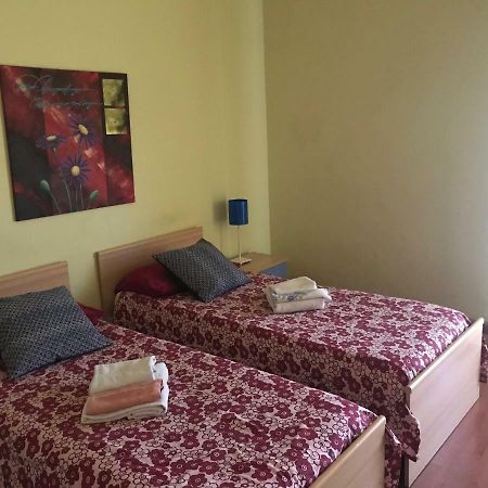 I Colori Di Sara Bed & Breakfast Catania Exterior photo