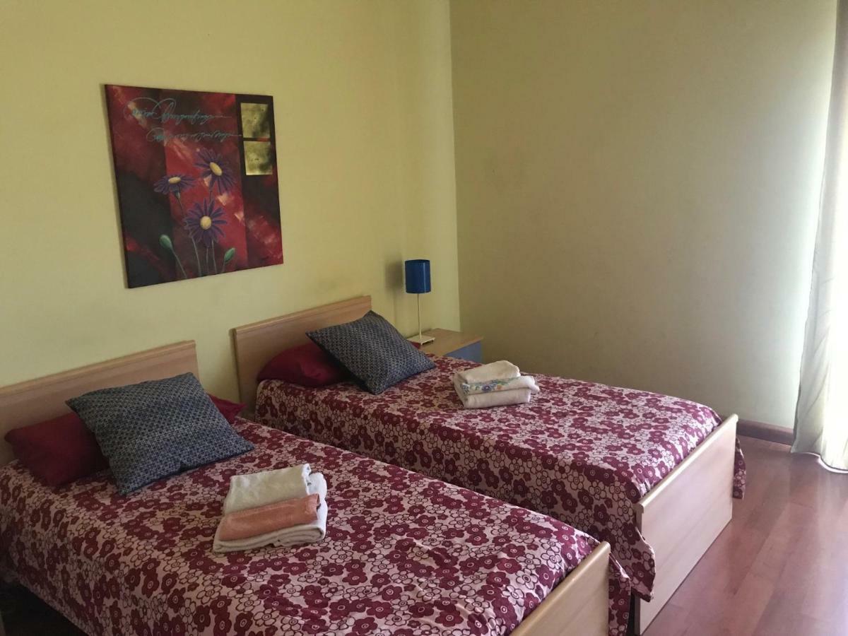 I Colori Di Sara Bed & Breakfast Catania Exterior photo